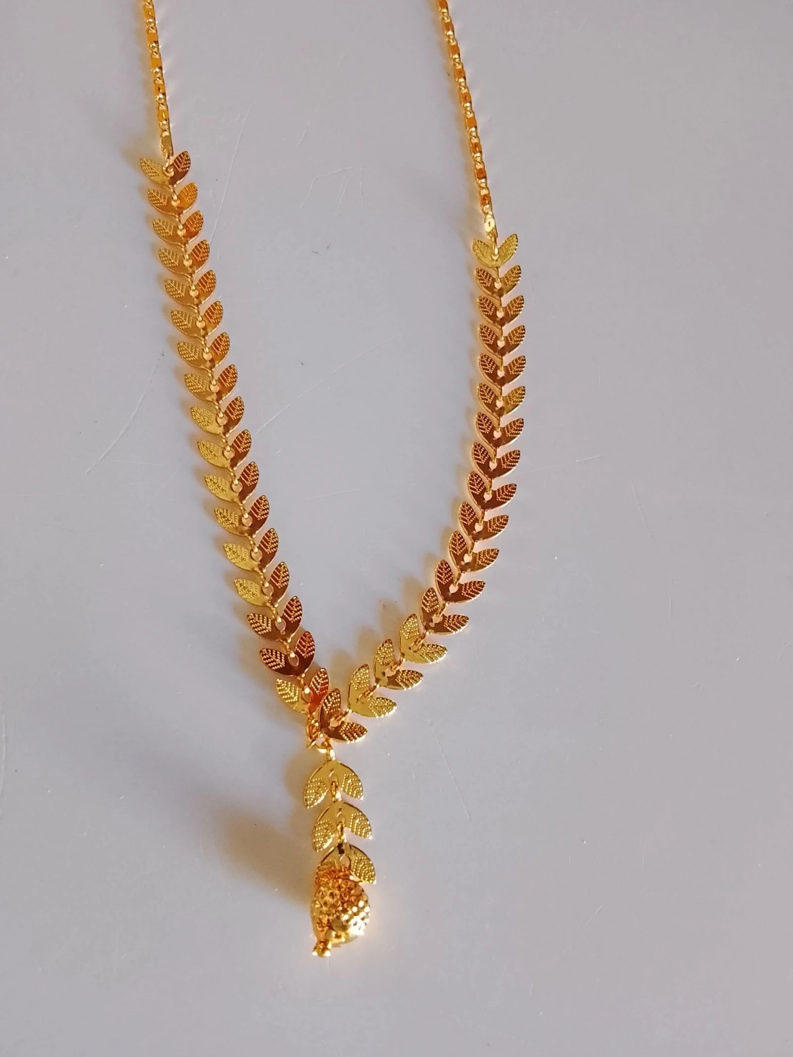 💎 vintage dressing Collier chaîne maille vénitienne ( carrée ) et maille épi en laiton doré 💎